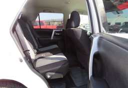 2016 Toyota 4Runner - Thumbnail 30