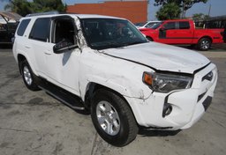 2016 Toyota 4Runner - Thumbnail 2