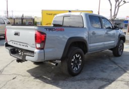 2019 Toyota Tacoma 4WD - Thumbnail 6