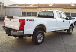 2021 Ford Super Duty F-250 SRW - Thumbnail 7