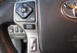 2014 Toyota Tacoma - Thumbnail 33