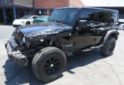 2013 Jeep Wrangler Unlimited - Thumbnail 2