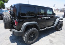 2013 Jeep Wrangler Unlimited - Thumbnail 8