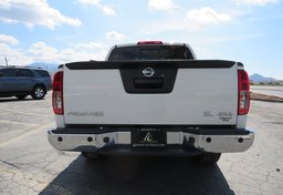 2019 Nissan Frontier - Thumbnail 10