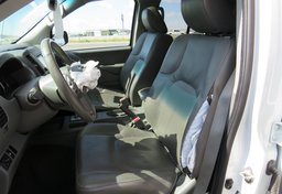 2019 Nissan Frontier - Thumbnail 23