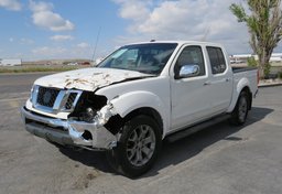2019 Nissan Frontier - Thumbnail 2