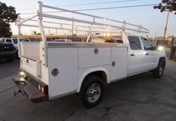 2019 Chevrolet Silverado 2500HD - Thumbnail 12