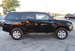 2015 Toyota 4Runner - Thumbnail 9