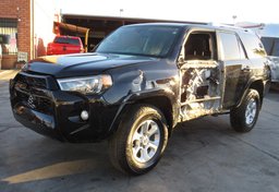 2015 Toyota 4Runner - Thumbnail 4