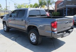 2020 Toyota Tacoma - Thumbnail 7