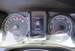 2020 Toyota Tacoma - Thumbnail 34