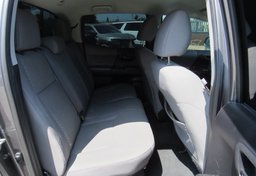 2020 Toyota Tacoma - Thumbnail 24