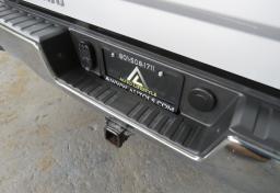 2015 Chevrolet Silverado 1500 - Thumbnail 31