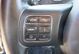 2012 Jeep Wrangler Unlimited - Thumbnail 32