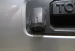 2020 Toyota Tacoma - Thumbnail 18