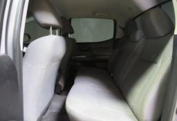 2020 Toyota Tacoma - Thumbnail 32