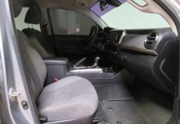 2020 Toyota Tacoma - Thumbnail 31