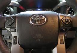 2020 Toyota Tacoma - Thumbnail 34