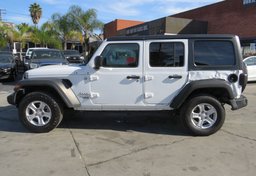 2021 Jeep Wrangler - Thumbnail 12