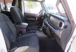 2021 Jeep Wrangler - Thumbnail 23