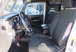 2021 Jeep Wrangler - Thumbnail 22