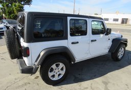 2021 Jeep Wrangler - Thumbnail 5