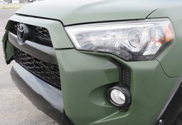 2017 Toyota 4Runner - Thumbnail 19