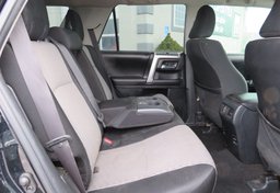 2017 Toyota 4Runner - Thumbnail 30