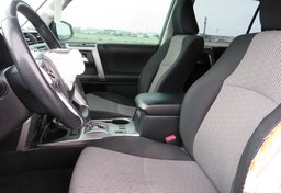 2017 Toyota 4Runner - Thumbnail 26