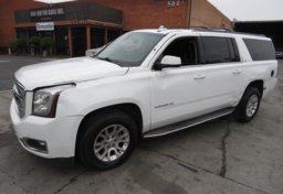 2017 GMC Yukon XL - Thumbnail 1