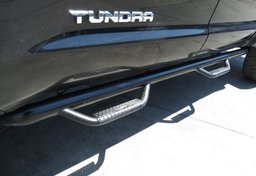 2017 Toyota Tundra 4WD - Thumbnail 16