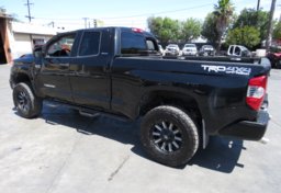 2017 Toyota Tundra 4WD - Thumbnail 5