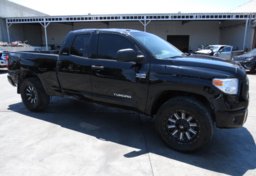 2017 Toyota Tundra 4WD - Thumbnail 2