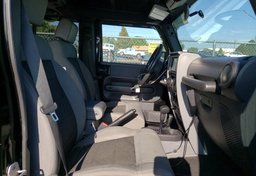 2009 Jeep Wrangler Unlimited - Thumbnail 5