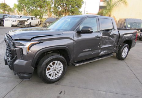 Picture of 2022 Toyota Tundra 4WD