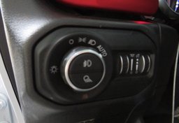 2021 Jeep Gladiator - Thumbnail 18