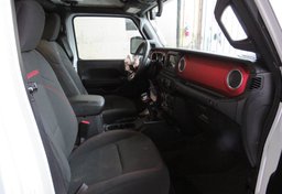 2021 Jeep Gladiator - Thumbnail 29