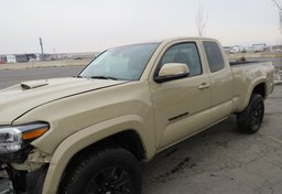 2020 Toyota Tacoma 4WD - Thumbnail 17