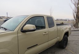 2020 Toyota Tacoma 4WD - Thumbnail 19