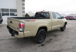 2020 Toyota Tacoma 4WD - Thumbnail 6
