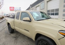 2020 Toyota Tacoma 4WD - Thumbnail 12