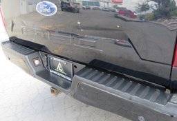 2018 Ford F-150 - Thumbnail 25