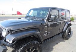 2019 Jeep Wrangler Unlimited - Thumbnail 16