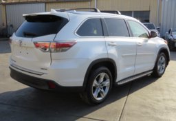 2016 Toyota Highlander - Thumbnail 4