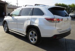 2016 Toyota Highlander - Thumbnail 9