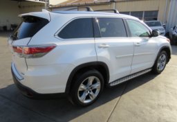 2016 Toyota Highlander - Thumbnail 5