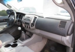 2007 Toyota Tacoma - Thumbnail 16