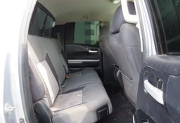 2014 Toyota Tundra 4WD Truck - Thumbnail 22