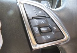 2018 Chevrolet Camaro - Thumbnail 29