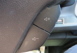 2018 Chevrolet Camaro - Thumbnail 31